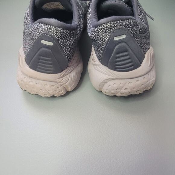 Brooks Athletic Shoes Women's size 8.5 Adrenaline Gray - READ - Picture 7 of 8